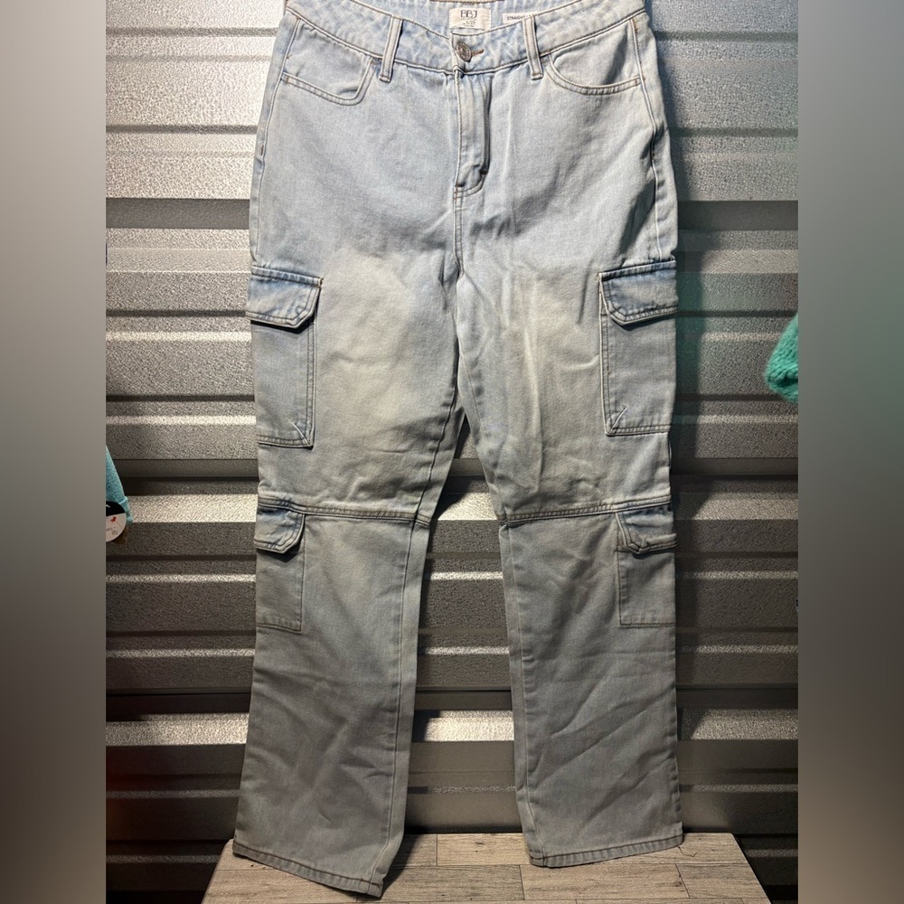 BBJ Los Angeles Women's Cargo Jeans in Light Gray